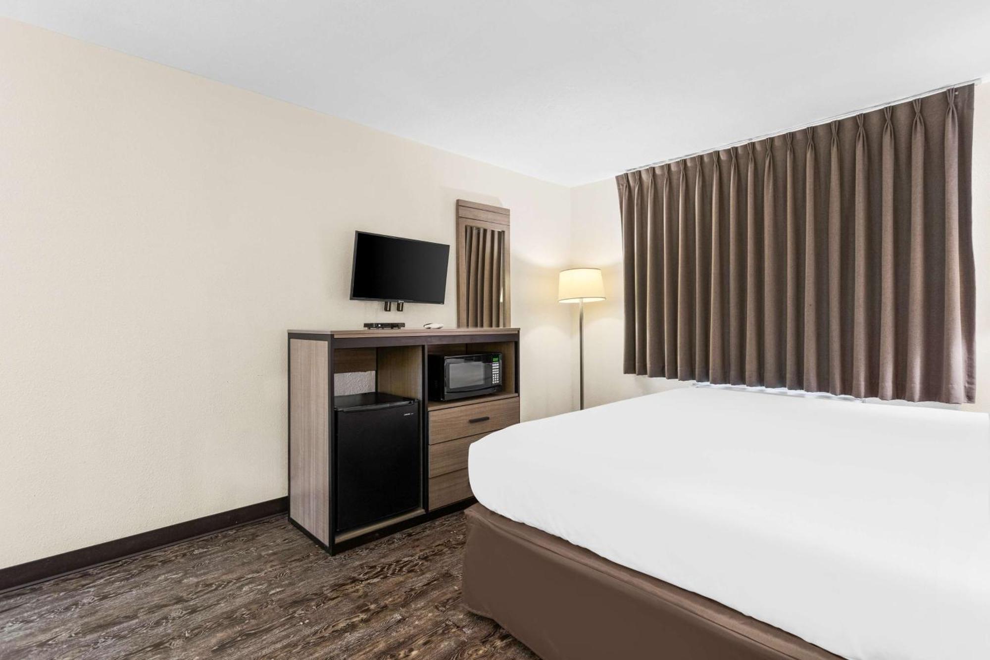 Surestay Hotel By Best Western Albuquerque Midtown Экстерьер фото
