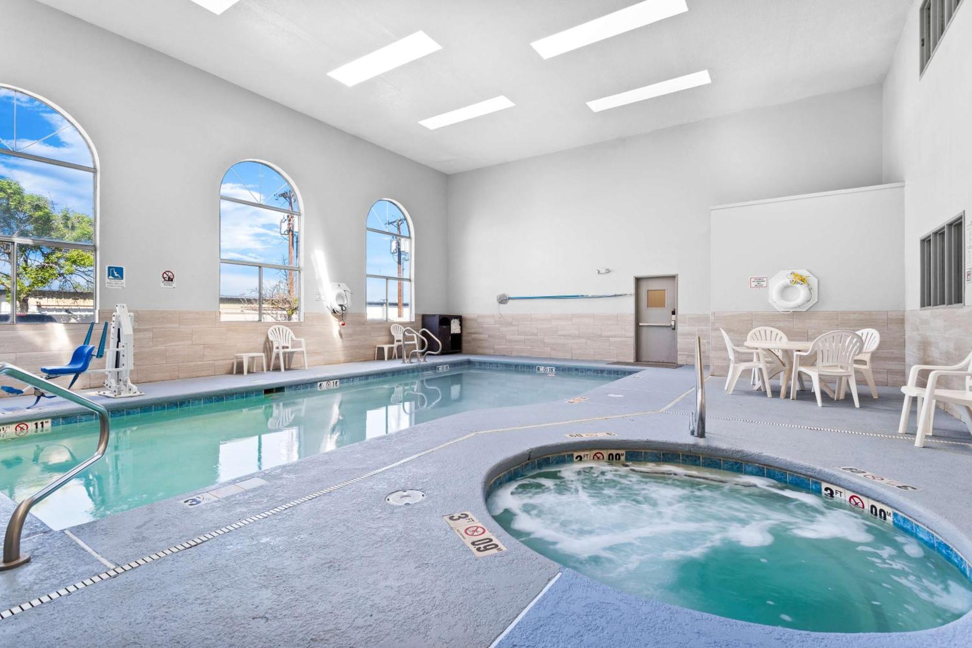Surestay Hotel By Best Western Albuquerque Midtown Экстерьер фото